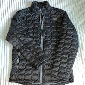 Northface dark grey boys jacket Large